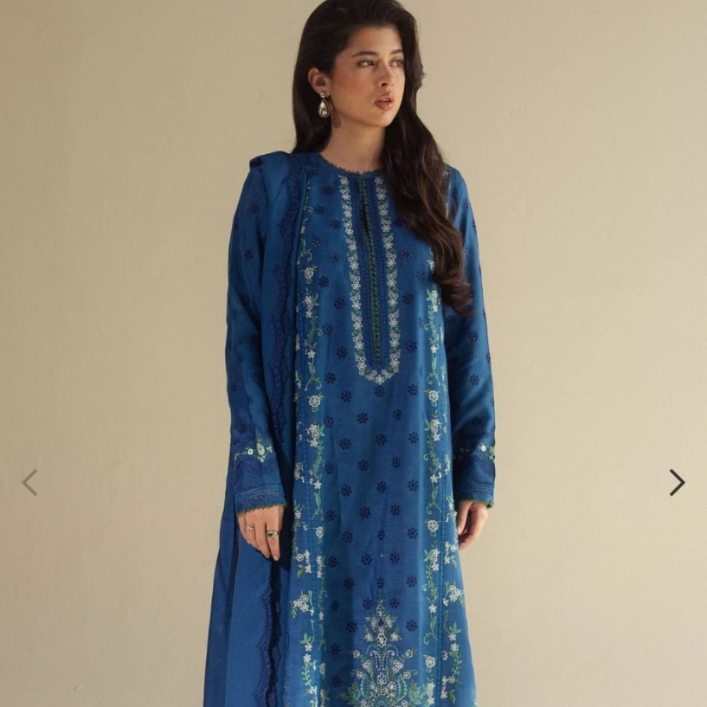 Chic Blue Embroidered Kurta